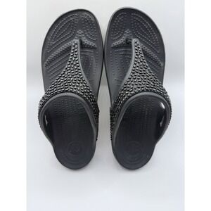 Crocs Capri V Embellished Flip Black Studded Thong Sandals Womens Size 9 204181